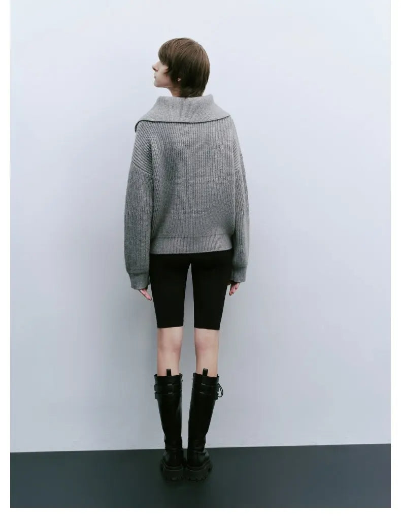 ANN - STYLISH LOOSE SWEATER WITH A LOOSE ZIPPER